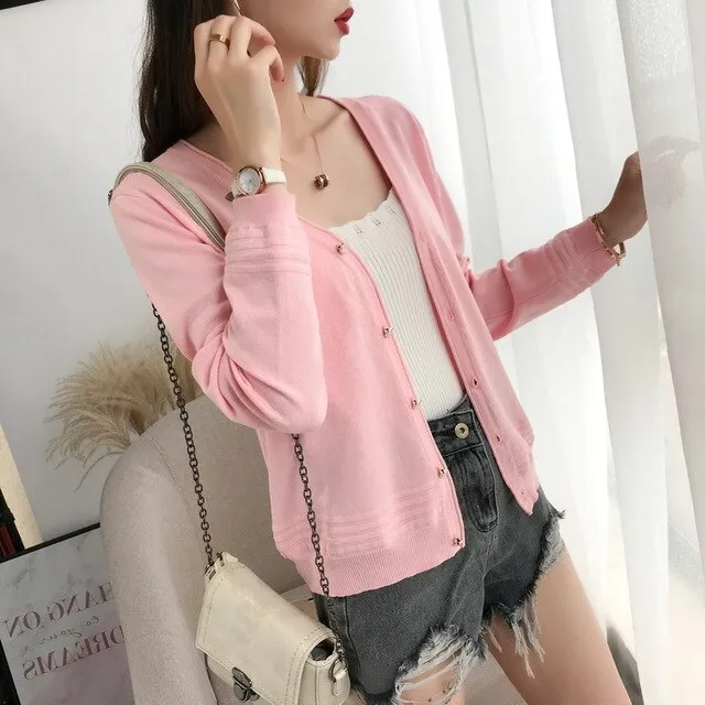 11739 (4 5 6) to film a new v-neck